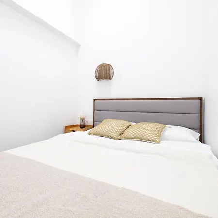 Smilga Apartment, By Cohost Apartment Palanga